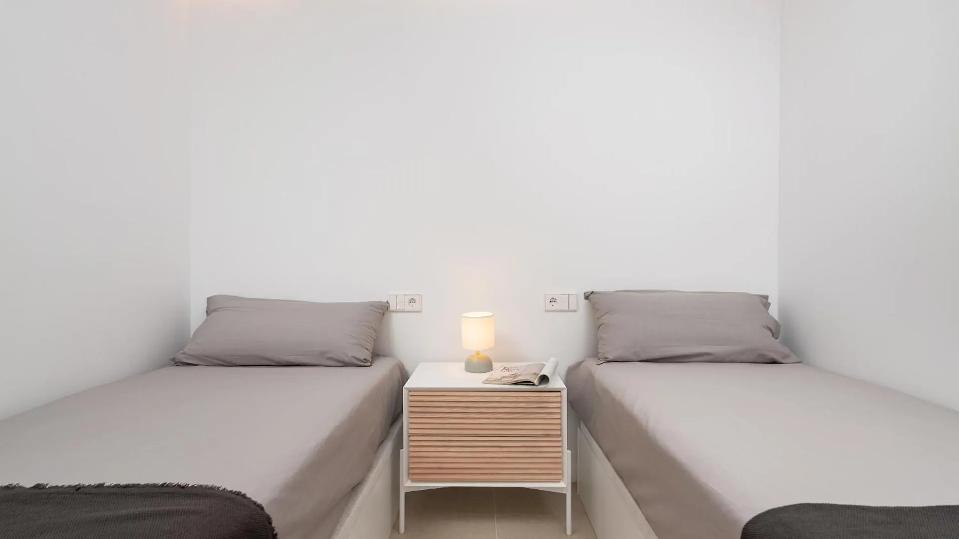 Apartment Oiza Garden At Alcudia Beach With Wifi And Aacc, Bahiablanca