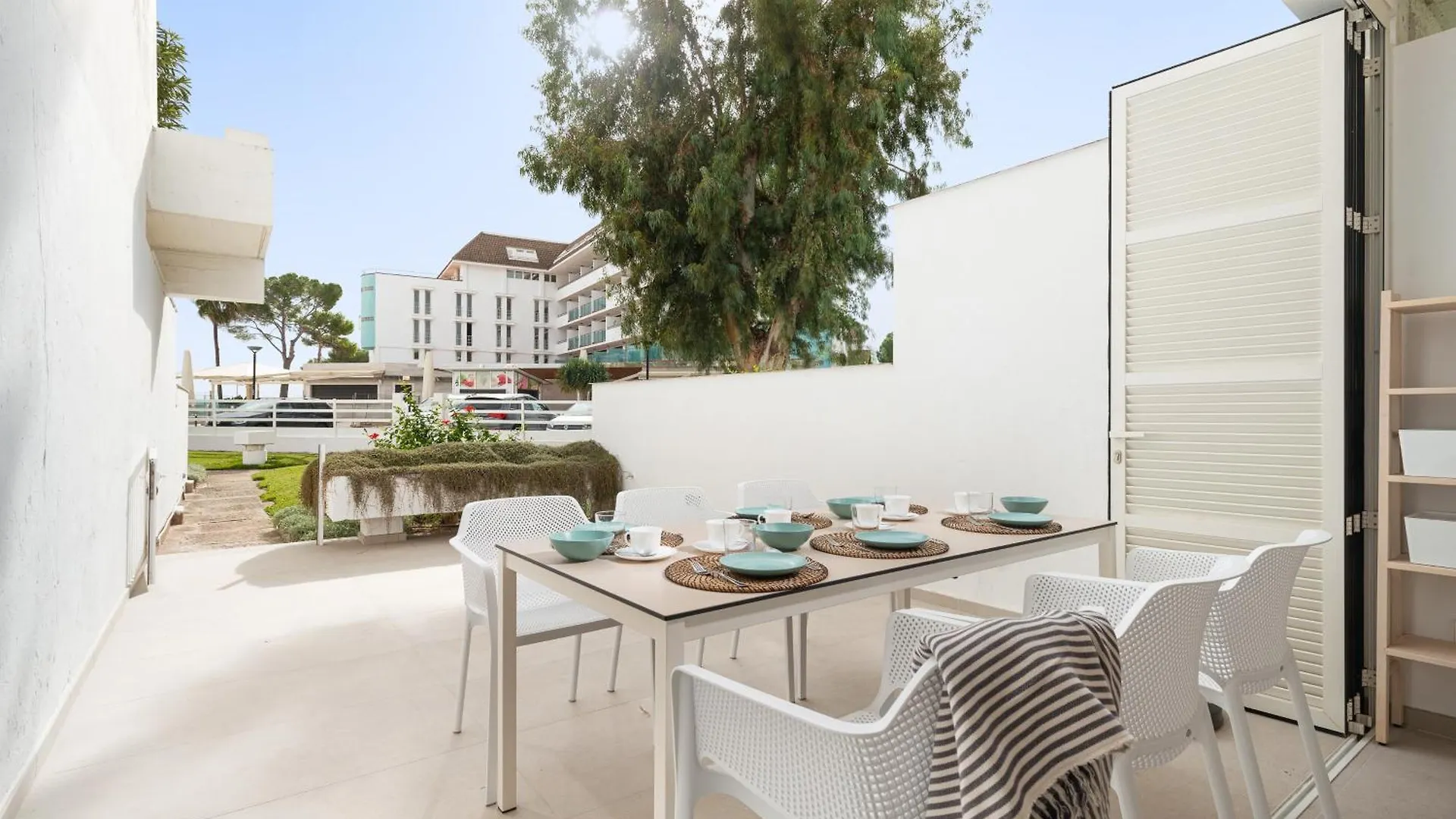 Oiza Garden At Alcudia Beach With Wifi And Aacc, Bahiablanca